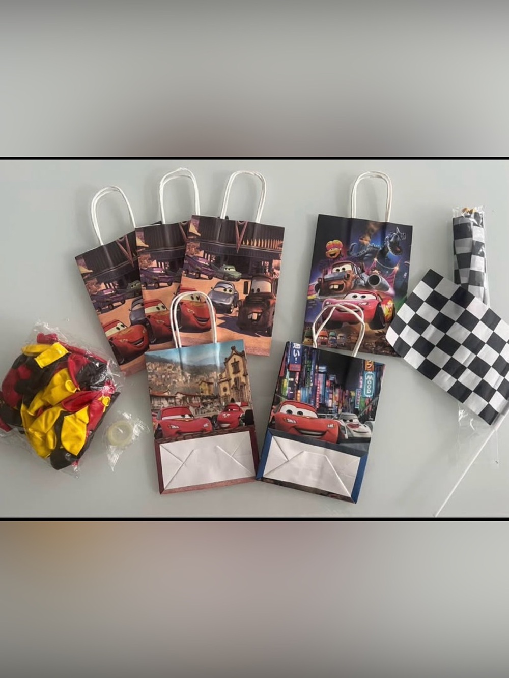 Cars - Mc Queen Party Bags And Ballons Lightning McQueen Party Favor Gift Bags w